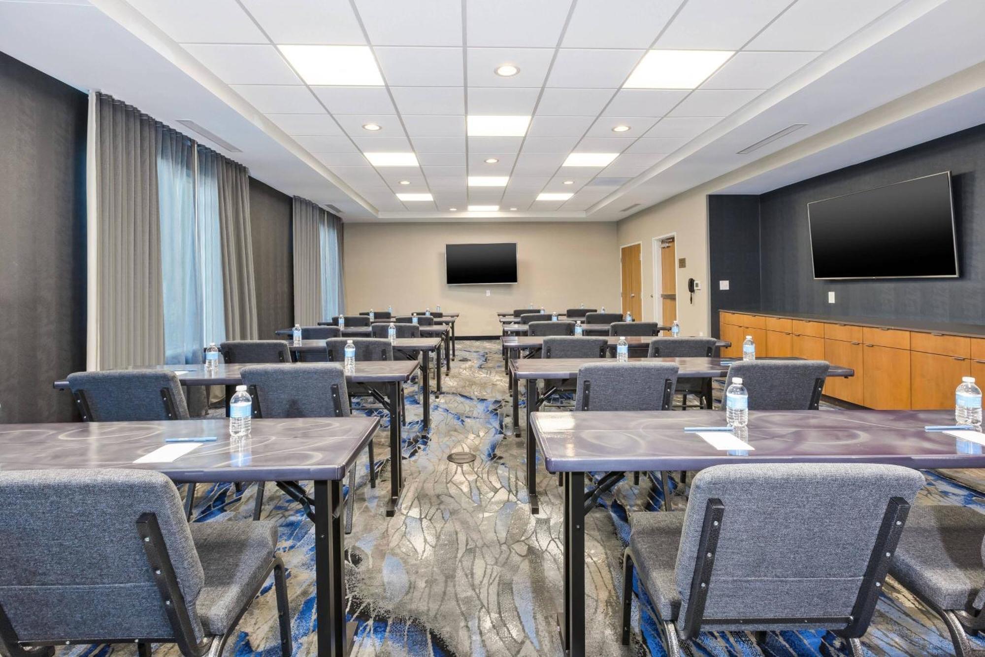 Fairfield Inn & Suites By Marriott Cincinnati Airport South/Florence Exteriör bild